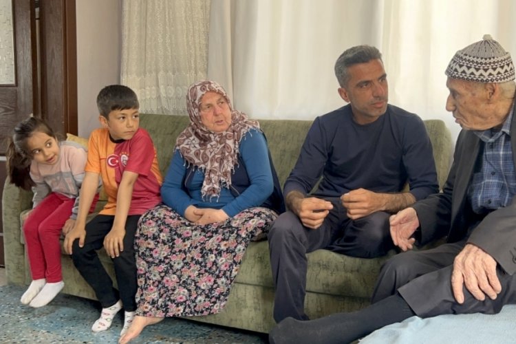 103 yaşındaki Kore gazisi torununun, torununu gördü