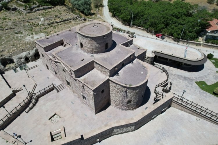 Bu kilise tam bin 700 yıldır ayakta!