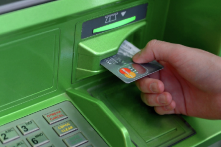 ATM'ye para yatırma limitleri güncellendi