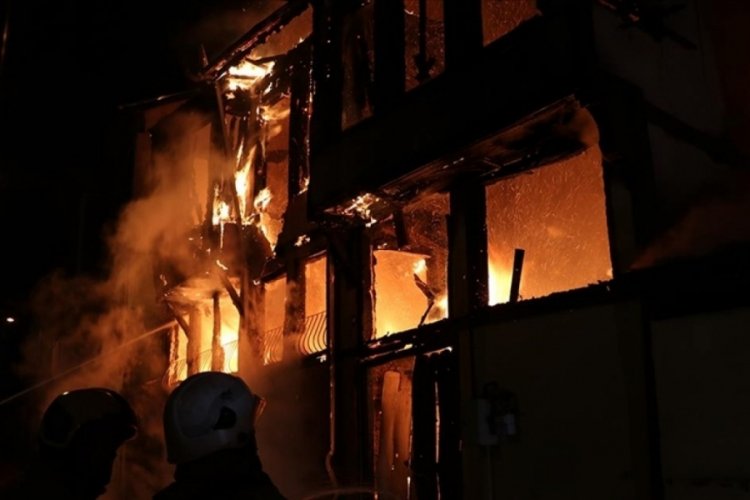 Alevler dakikalar içinde yükseldi! Bursa'da korkutan anlar