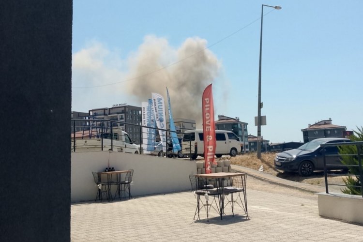 Bursa'da 10. kattan alevler yükseldi!