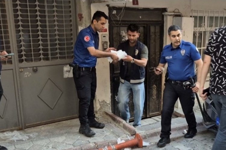 Devriye görevindeki polislere silahlı saldırı!