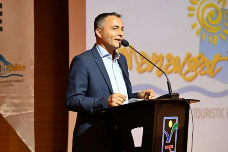 Manavgat Belediye Başkanı Niyazi Nefi Kara tutuklandı