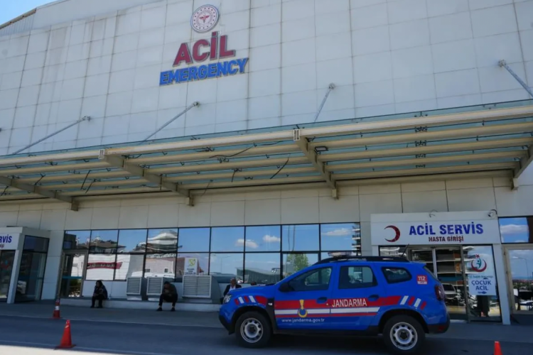 Kastamonu'da bıçaklı kavga: Ölü ve yaralı var!