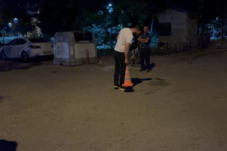 Kız arkadaşıyla yürürken kar maskeli şahıs tarafından bacağından vuruldu