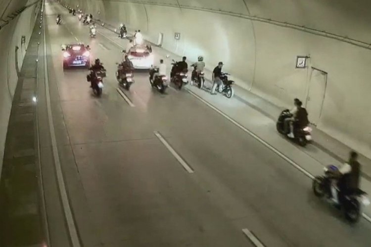 İstanbul Beyoğlu'nda tüneli kapatan motosiklet sürücülerine 133 bin lira ceza