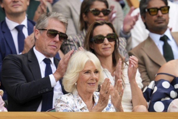 Hugh Grant ve Kraliçe Camilla tenis turnuvasında