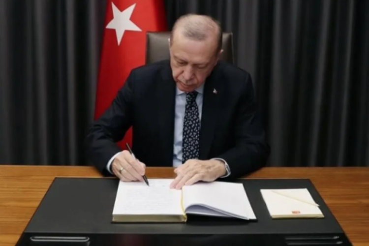 Resmi Gazete'de yayımlandı: 4 üniversiteye yeni rektör