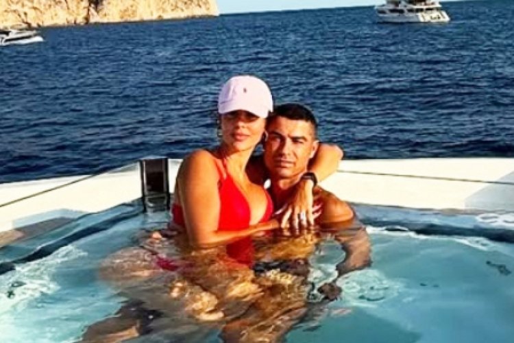 Cristiano Ronaldo ile Georgina Rodriguez'in lüks tekne tatili