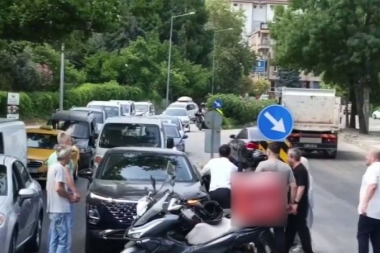 Bursa'da 'yol verme' terörü! Kamerada...