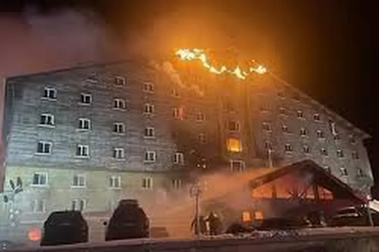 Grand Kartal Otel sahibinin çapraz sorgusunda gerginlik çıktı!