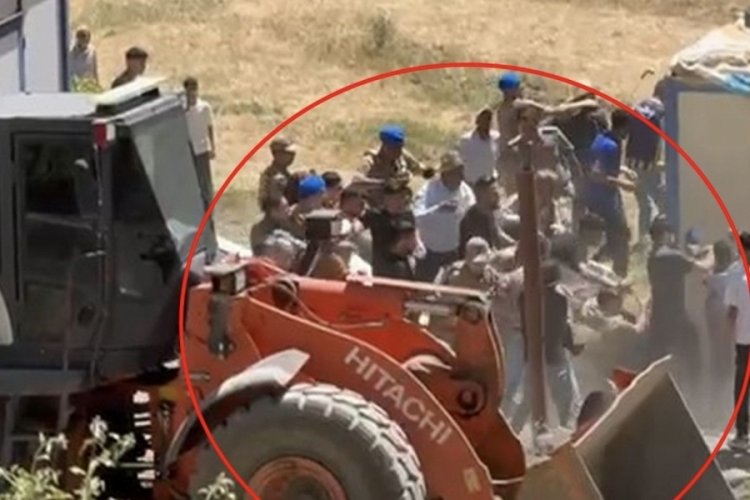 Şantiye işçileri ile köylüler arasında kavga! Yumruk ve sopalar havada uçuştu