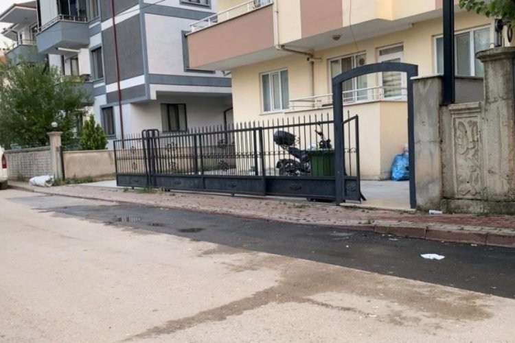 Bursa'da sürgülü kapı çocuğu ağır yaraladı!