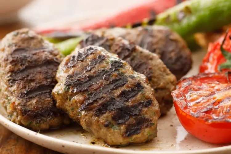 Bursa'da 200 gram köfte için istenen fiyat ağızları açık bıraktı!