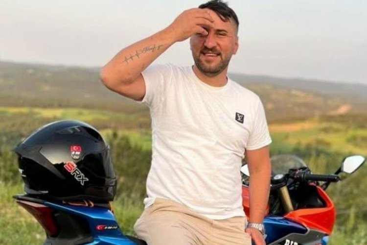 Bariyerlere çarpan motosiklet sürücüsü öldü