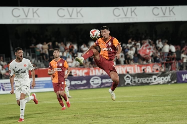 Galatasaray, Ümraniyespor'u farklı geçti