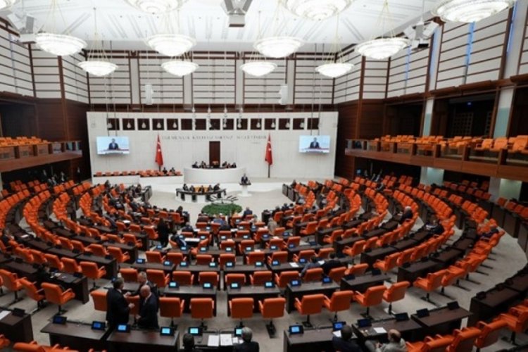 Meclis'e tatil yok çalışmaya devam! Milletvekilleri fazla mesai yapacak
