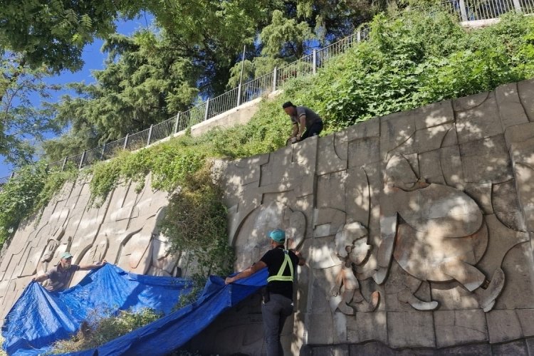 Büyükşehir, Bursalı sanatçı Cemal Nadir'in anısını yaşatıyor