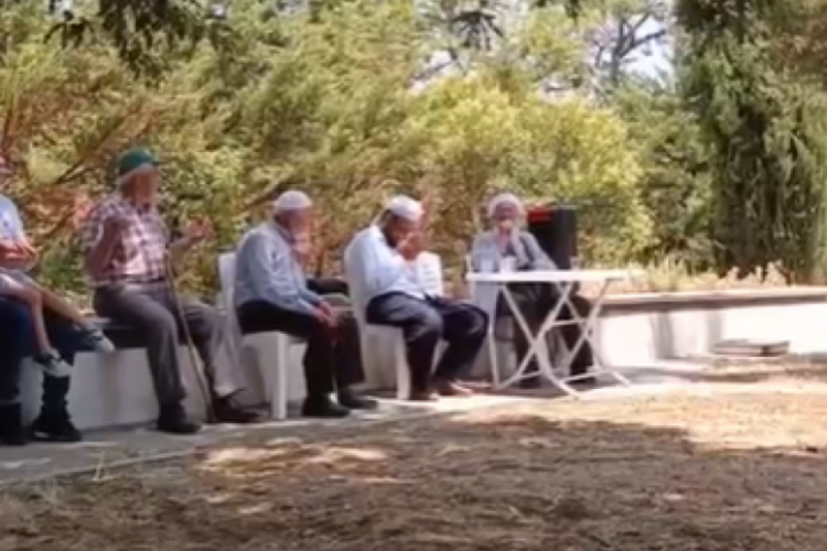Bursa'da anlamlı buluşma! Yağmur için eller semaya kalktı
