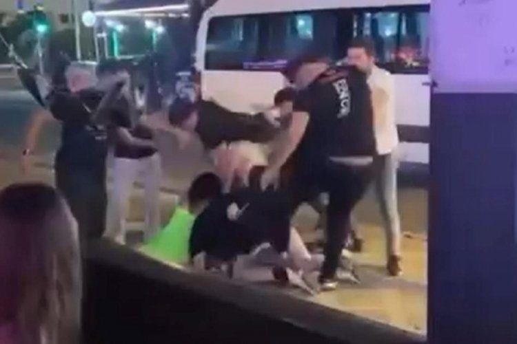 Hesap kavgası yüzünden ortalık karıştı!