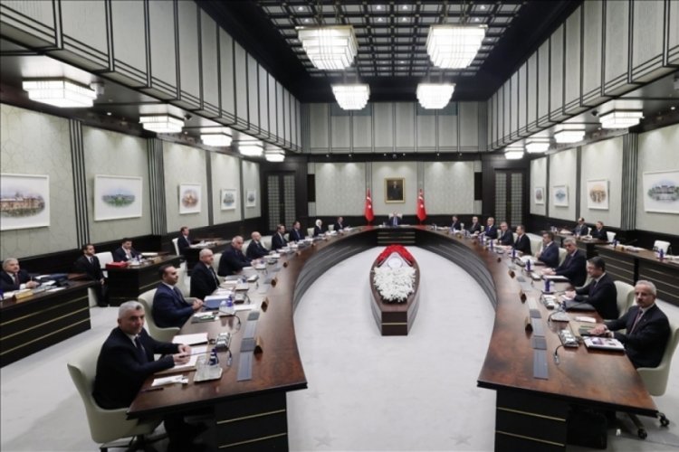 Kabine kulisleri kaynıyor! Değişim için perşembe günü işaret edildi