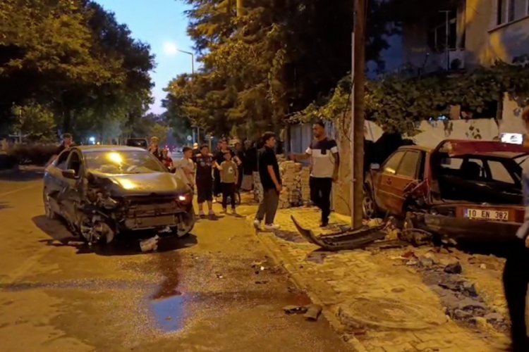 Bisikletli çocuğa çarpmamak için aracını perte çıkarttı!