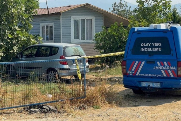 Babasını baltayla yaralayıp tarım ilacı içerek yaşamına son verdi