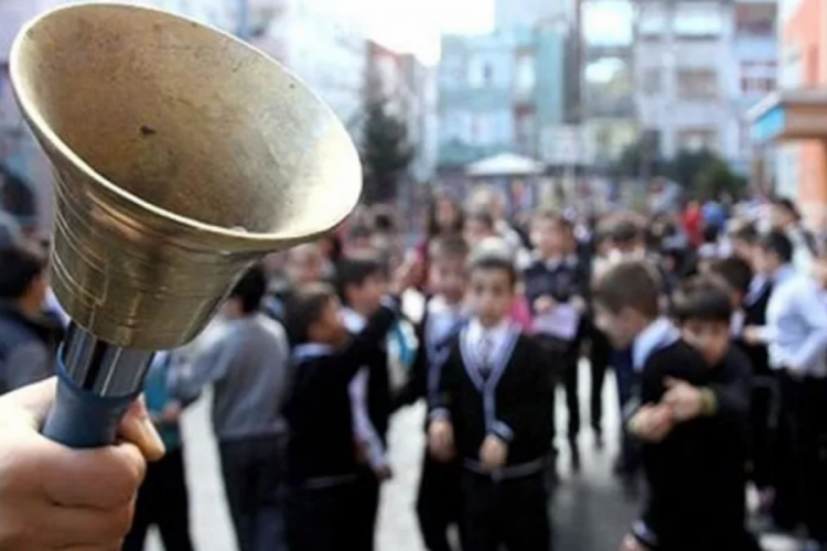 Okullar ne zaman açılacak? Tarih belli oldu!