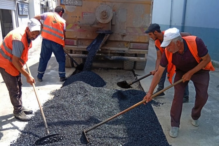 Bursa'da bozulan yollara müdahale!