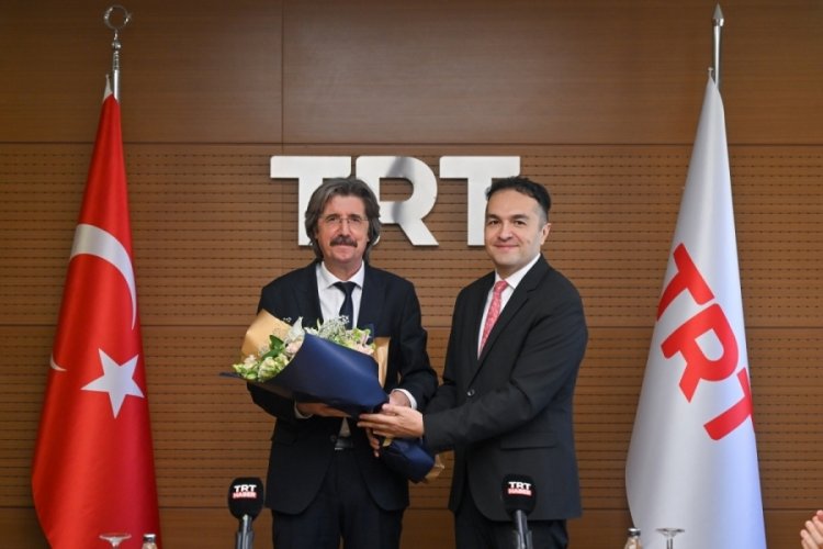 Uludağ Üniversitesi Rektörü yeni görevine başladı! TRT'de kritik pozisyon...