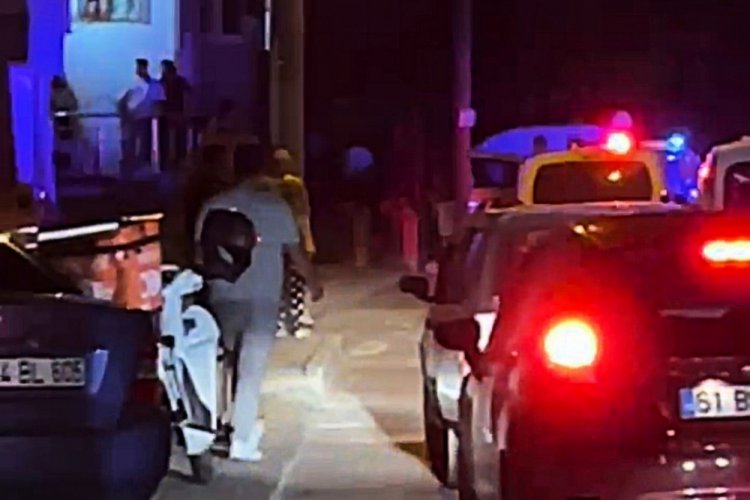 Kıskançlık krizine girdi! Eski karısını ve üvey kızını bıçakla yaraladı