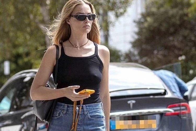 Barbie filminin başrolü Margot Robbie'nin sinirli halleri dikkat çekti