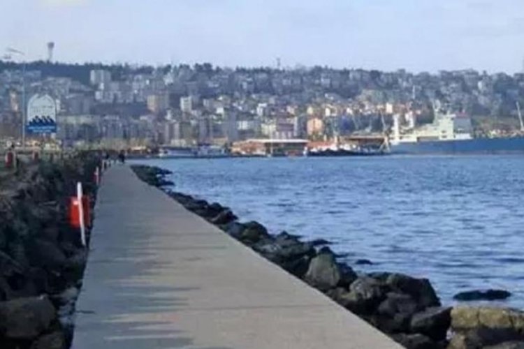 İstanbul'da serinlemek için denize giren bir kişi kayboldu! Arama çalışmaları başlatıldı