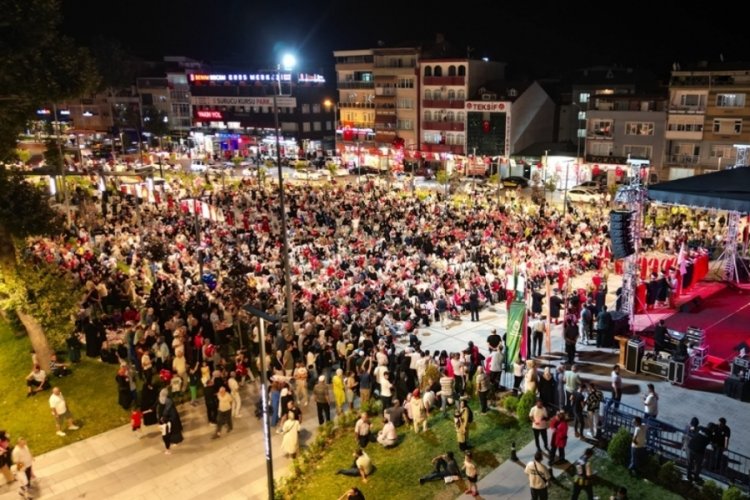 İnegöl 15 Temmuz'un 9. Yılında Demokrasi İçin Yine Meydanlarda
