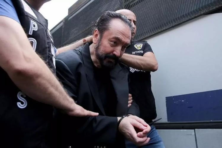 Adnan Oktar cezaevinde bambaşka biri oldu! Avukatı son halini paylaştı...