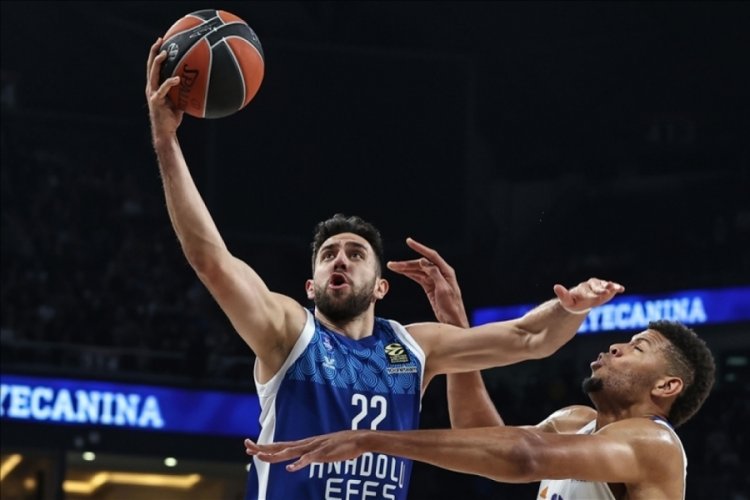 Fenerbahçe'nin de ilgilendiği Micic'in yeni takımı belli oldu