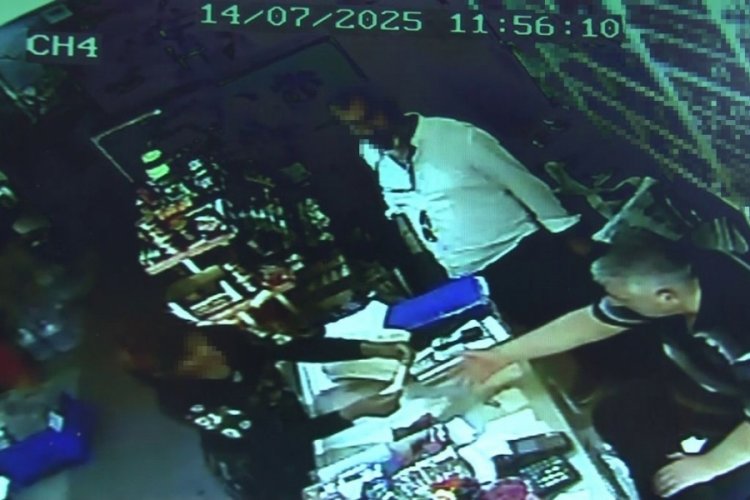 Dilencinin günlük hasılatı 30 yıllık esnafı hayrete düşürdü