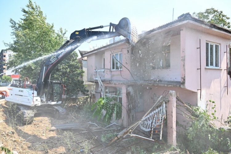 Bursa'da bir mahalle sil baştan yenileniyor!