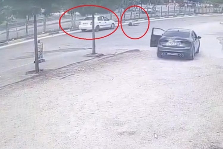 Otomobil yayaya çarptı