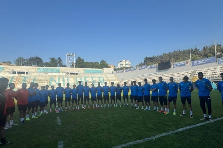 Bursa'da pilot takım sahaya indi!