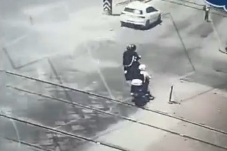 3 milyon TL'lik silahlı gasp kamerada: Şüpheliler yakalandı
