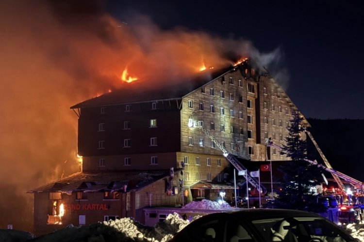 Otel yangını duruşmasının 9. gününde savcı mütalaasını verdi
