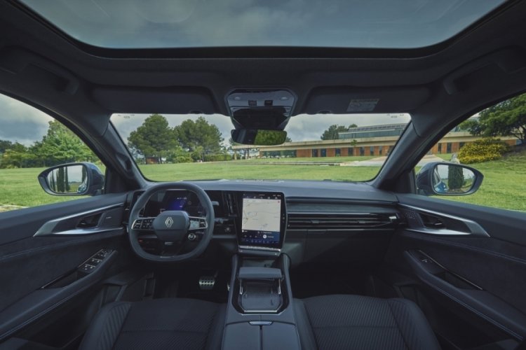Yeni Renault Austral Türkiye'de satışa sunuldu