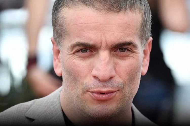 Murat Cemcir yapay zeka ile kadın oldu