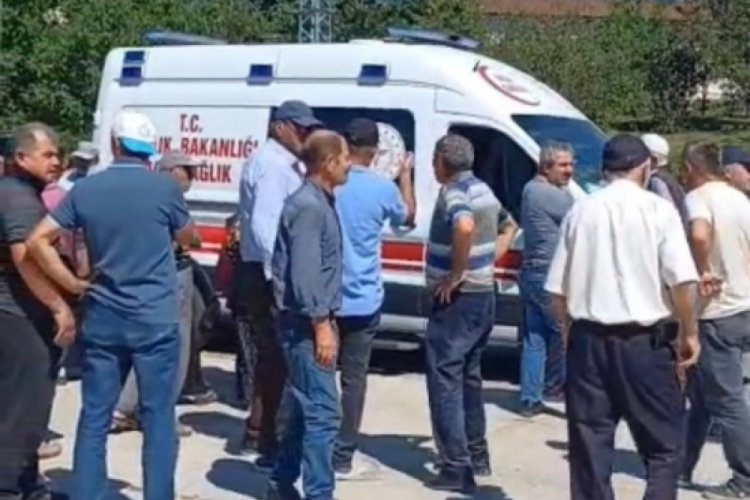 Gölette boğulma tehlikesi geçiren çocuğu imam kurtardı