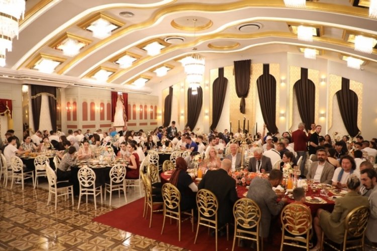 Bursa'da dev sofra! 10 ülkeden temsilciler katıldı