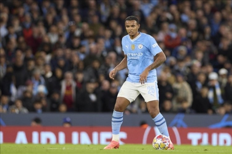 Galatasaray'a Manchester City'den stoper transferi...
