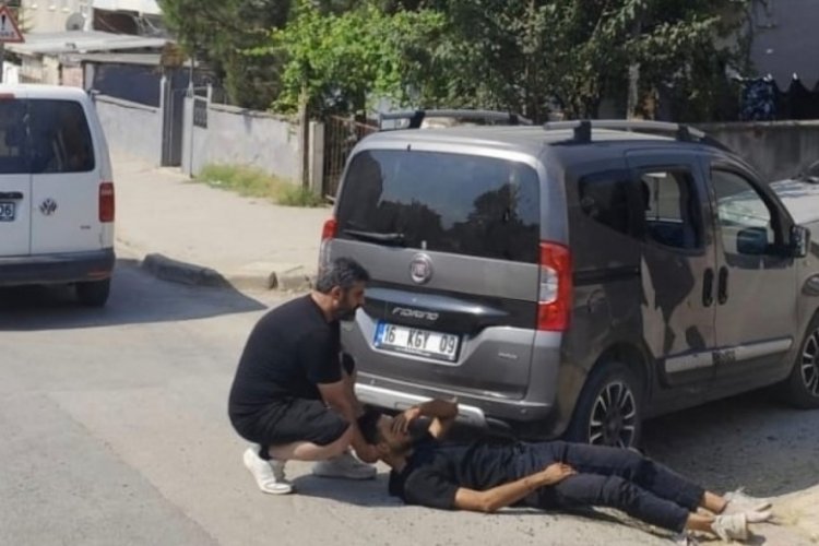 Bursa'da sürücüler birbirlerine girdi!
