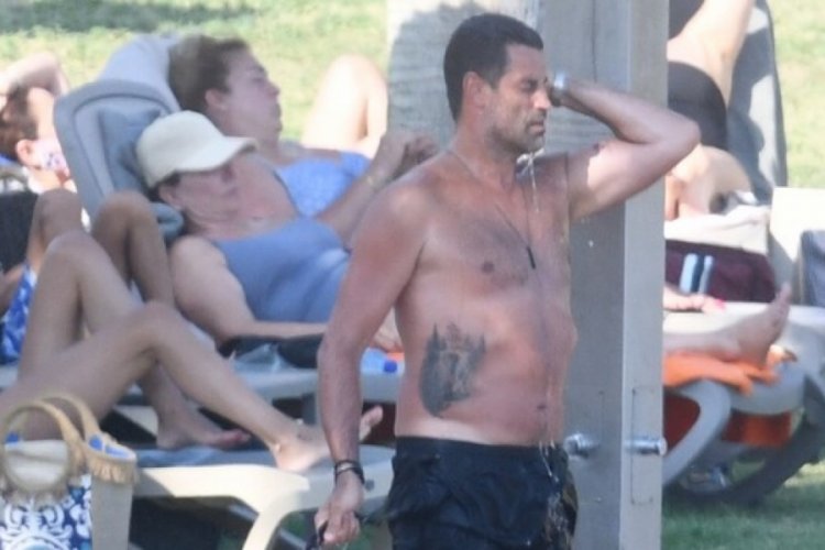Volkan Demirel, tatilde