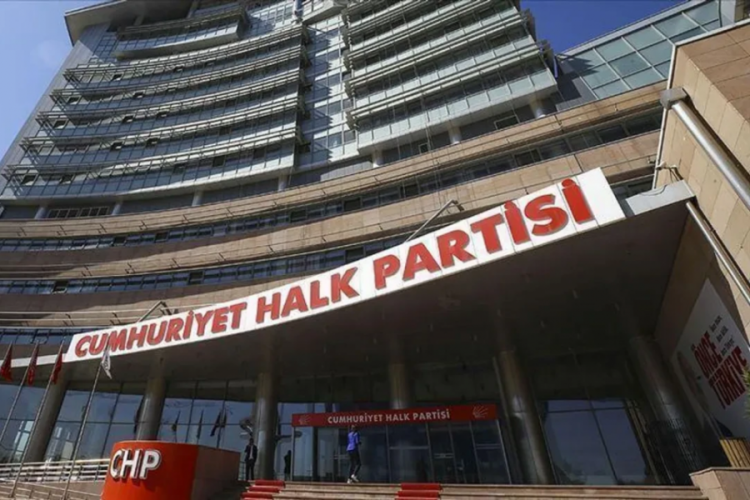 CHP'nin kurultay davasında yeni gelişte! AYM devreye girdi